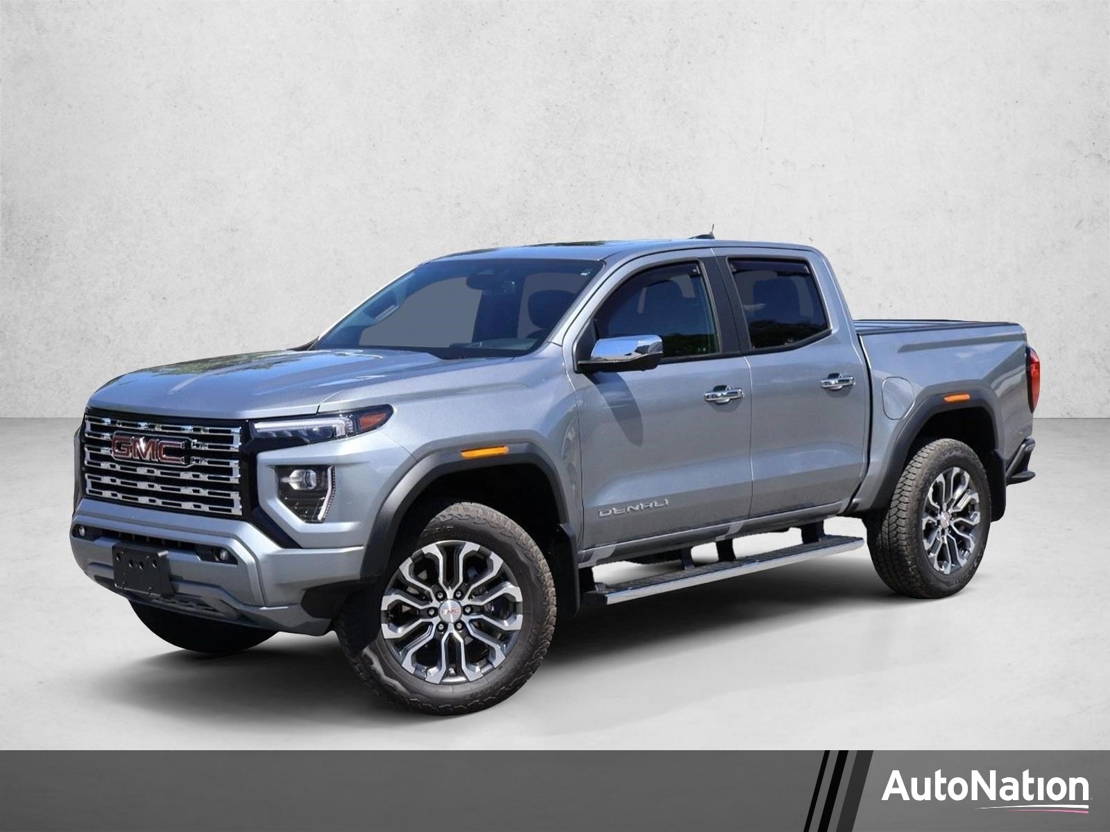 2024 GMC Canyon 4WD Denali Crew Cab Short Box's photo
