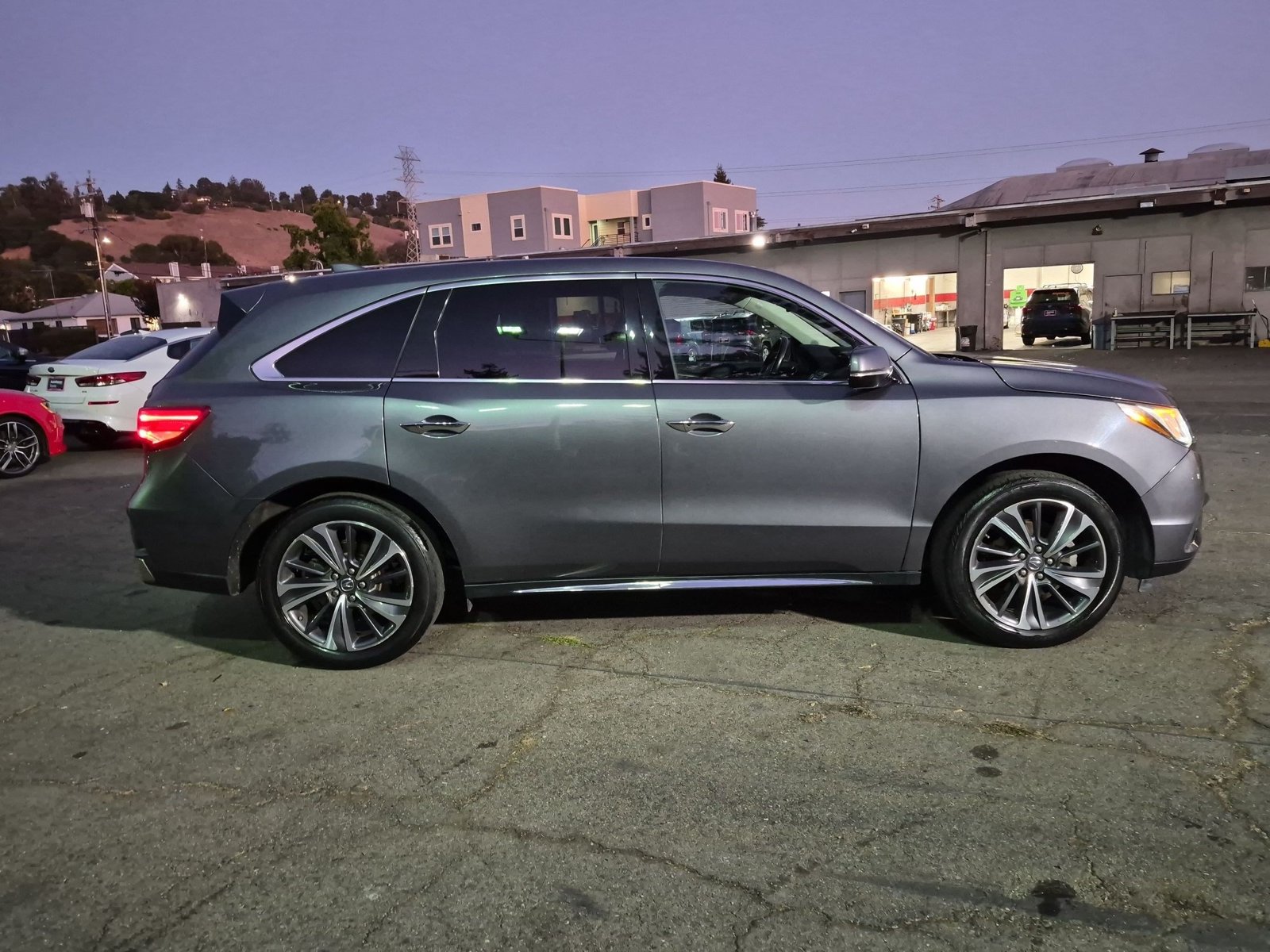 Used 2019 Acura MDX w/Technology Pkg SUV