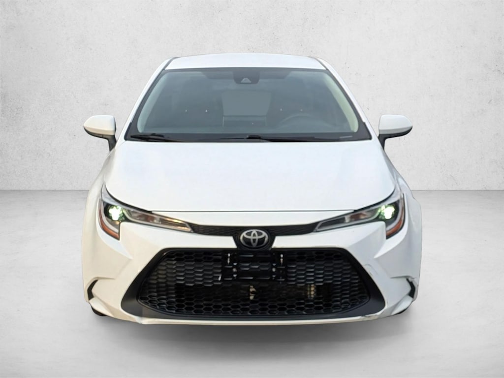 Used 2020 Toyota Corolla LE Sedan