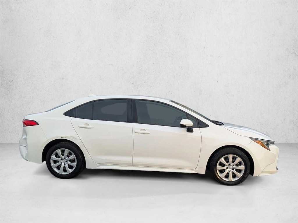 Used 2020 Toyota Corolla LE Sedan