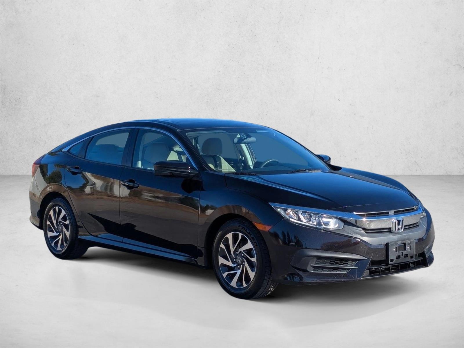 2017 Honda Civic EX photo 3