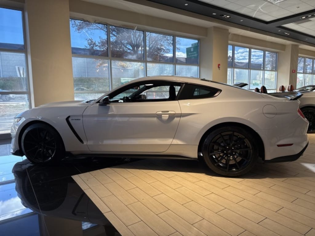 Used 2017 Ford Mustang Shelby GT350 Coupe