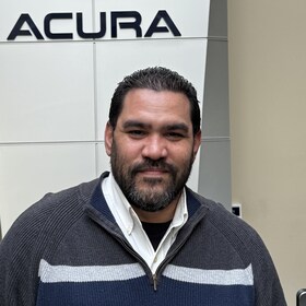 Staff member Will Hernandez from ID_212091efddd5