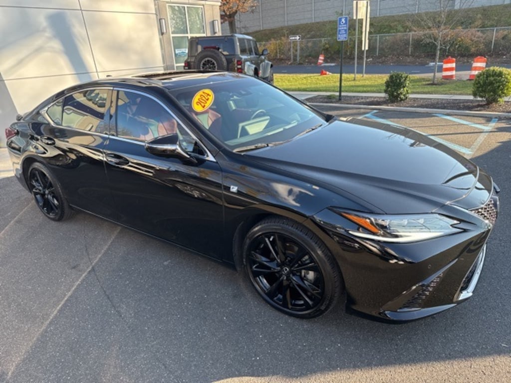 Used 2024 Lexus ES 350 F Sport Sedan