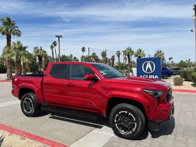 2024 Toyota Tacoma photo 5