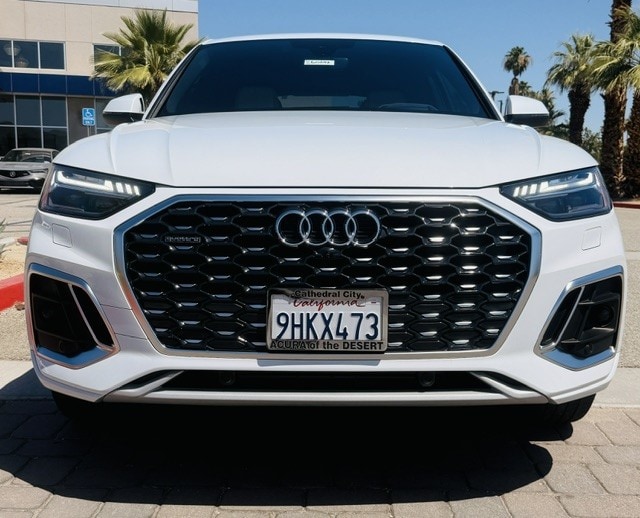 2023 Audi Q5 Sportback 45 S line Premium photo 2