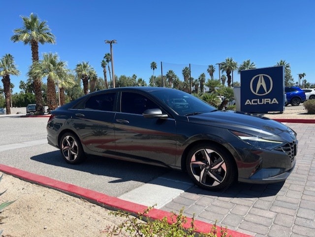 2023 Hyundai Elantra Limited photo 1