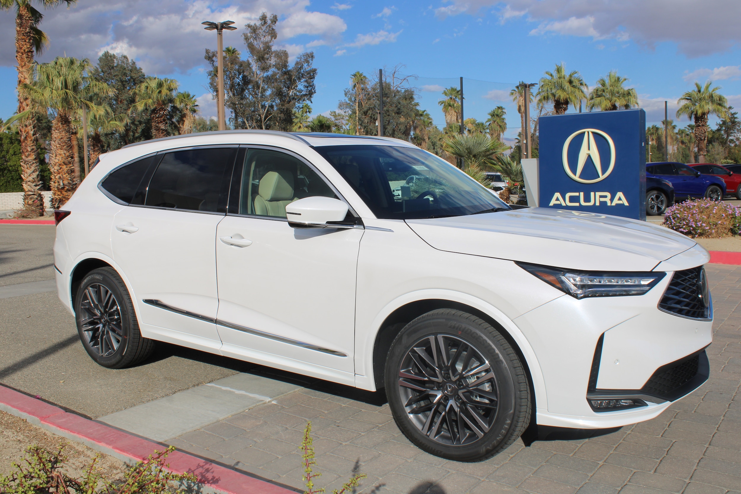 2025 Acura MDX Advance Package's photo