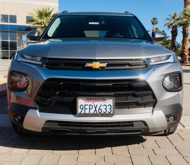 2023 Chevrolet Trailblazer LT photo 2