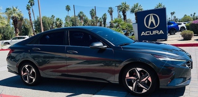 2023 Hyundai Elantra Limited photo 5