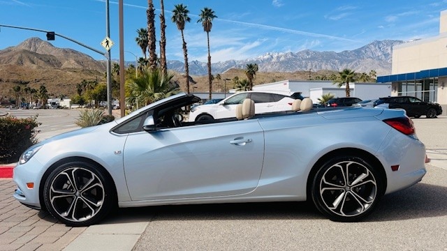 2016 Buick Cascada Premium photo 5