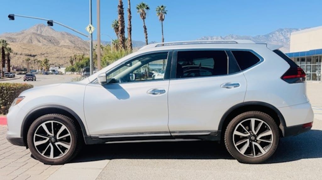 Used 2020 Nissan Rogue SUV