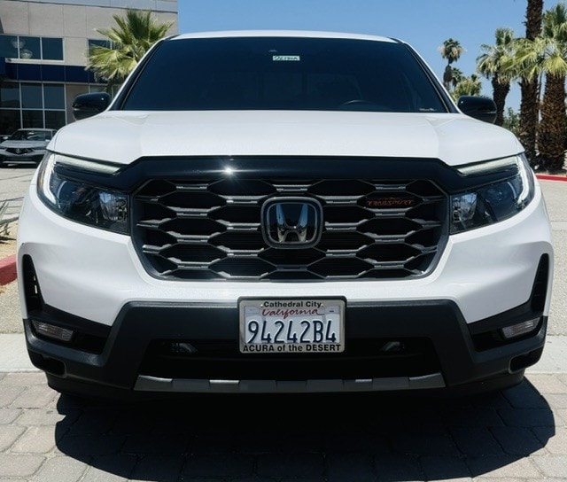 2025 Honda Ridgeline TrailSport photo 2