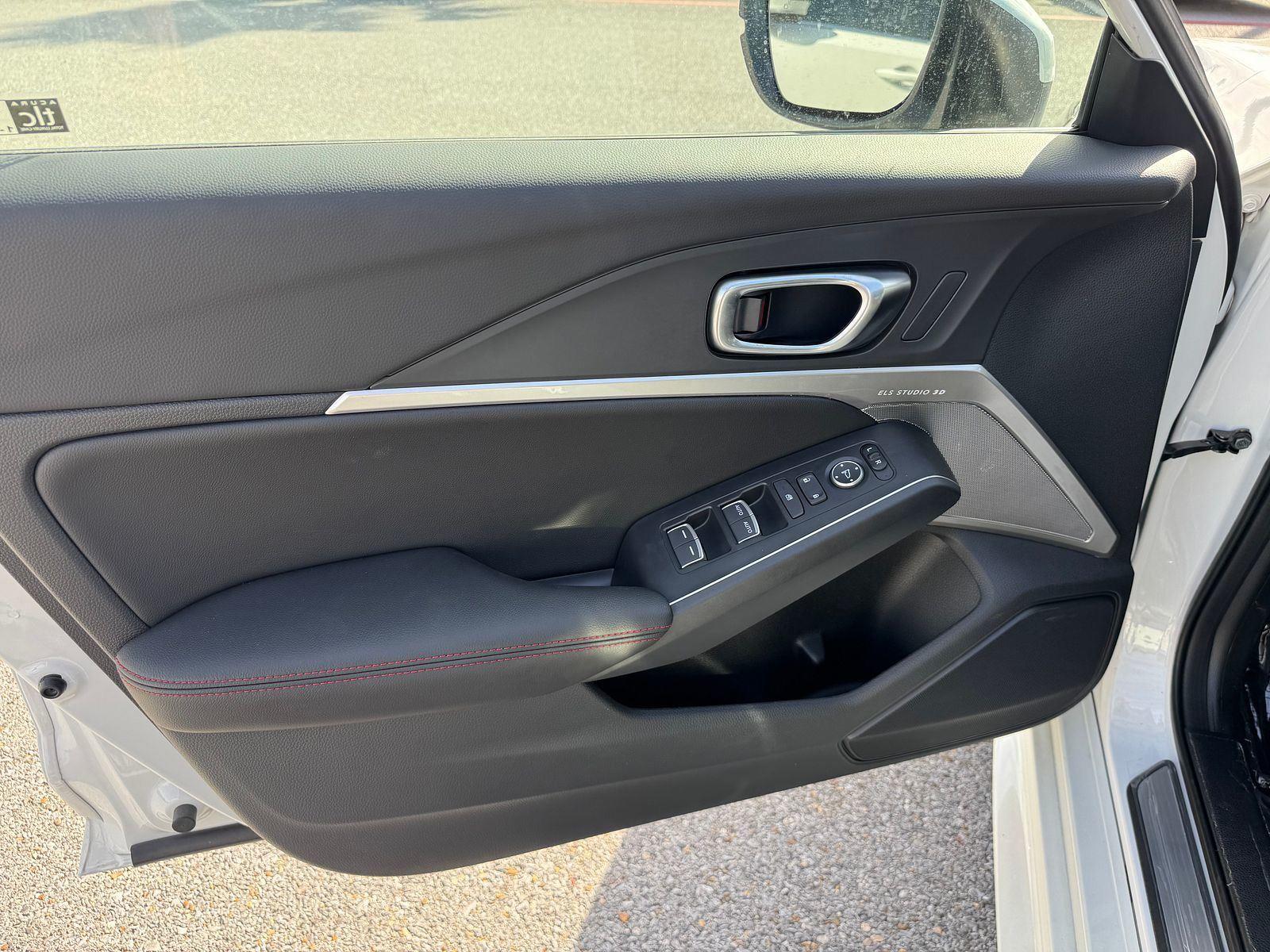 2026 Acura Integra Type S - Photo 6