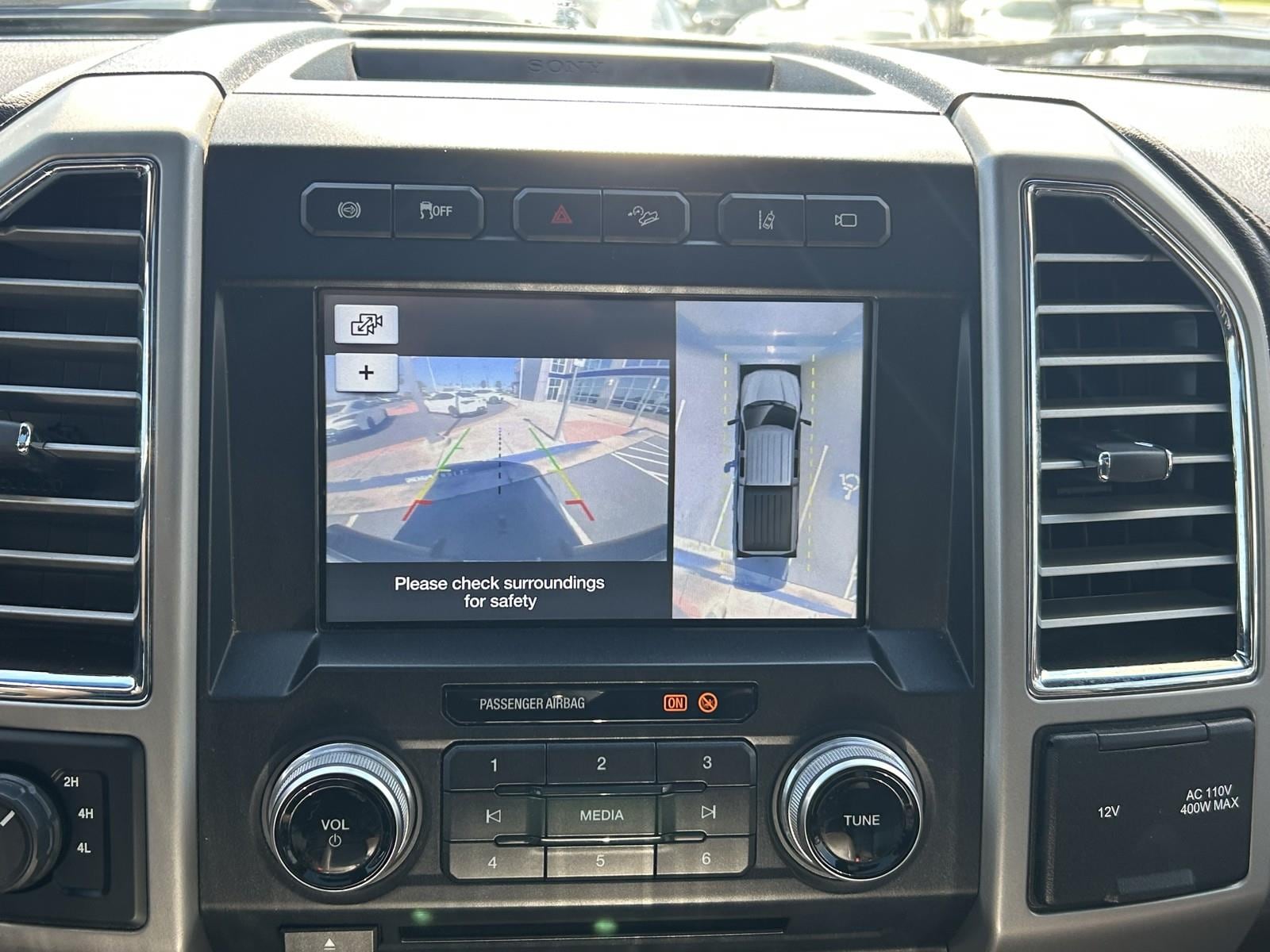 2017 Ford F-250 King Ranch photo 2