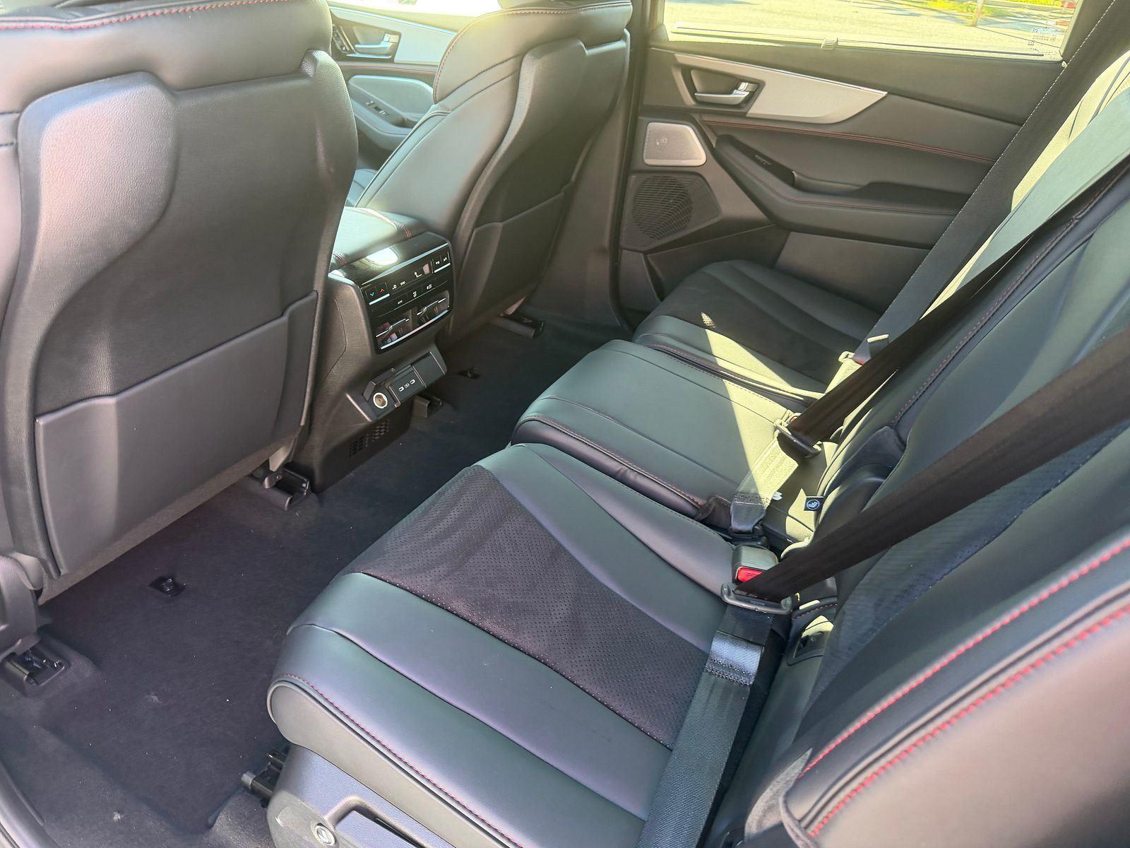 2026 Acura MDX SH-AWD A-Spec photo 4