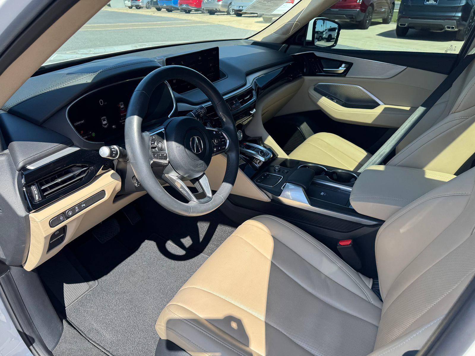 2024 Acura MDX Technology SH-AWD photo 3