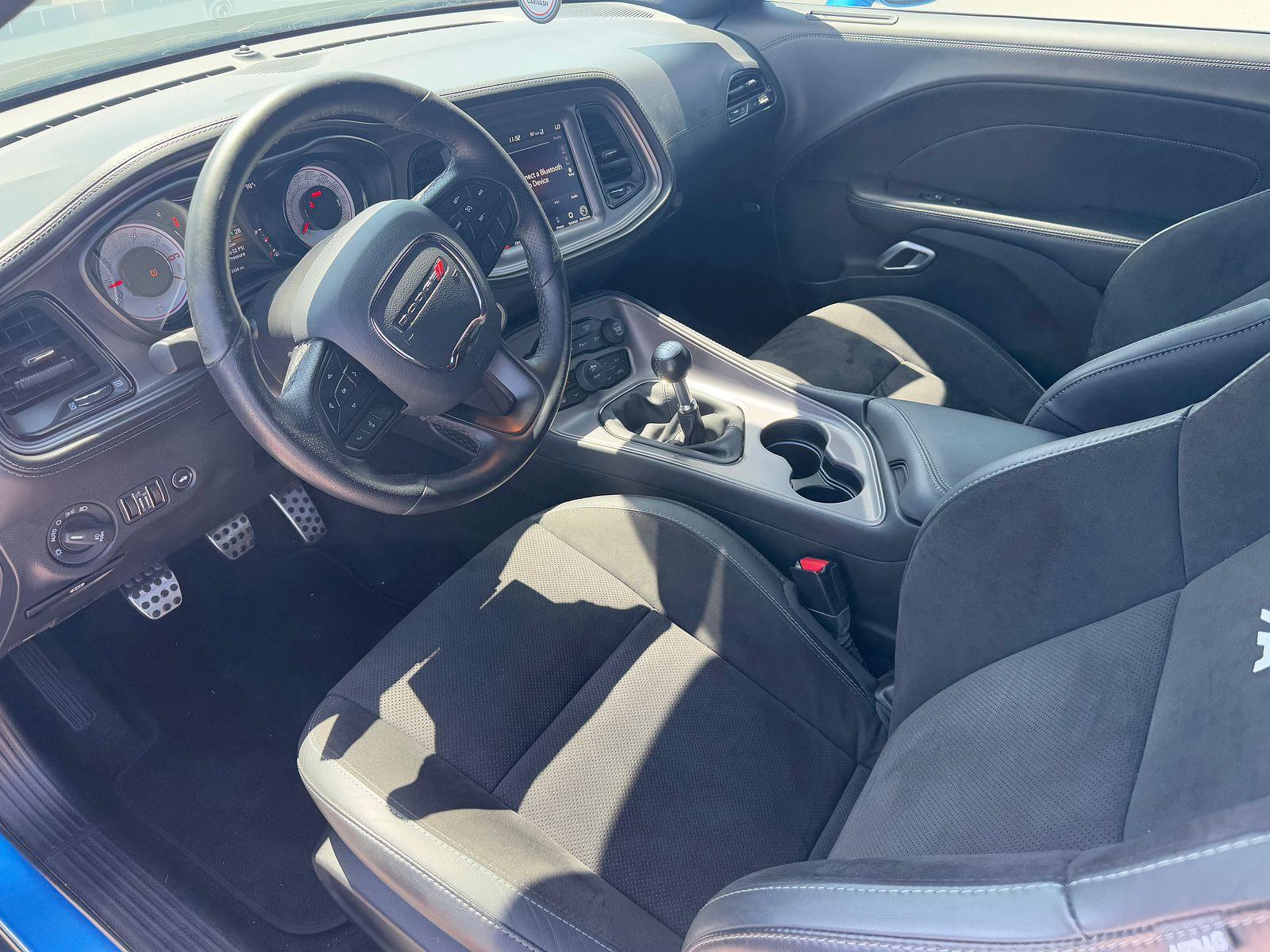 2023 Dodge Challenger R/T Scat Pack photo 3