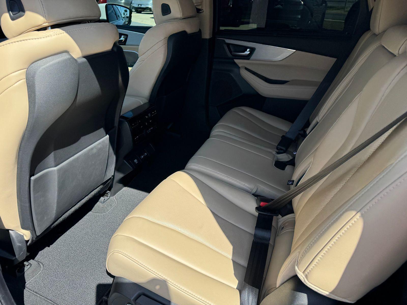 2024 Acura MDX Technology SH-AWD photo 4