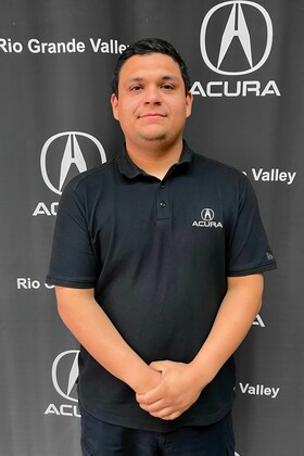 Staff member Daleth Sanchez from ID_3dbdeaaf05db