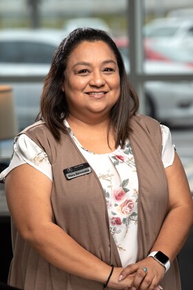 Staff member Mary Hernandez from ID_becbc2fe2d63
