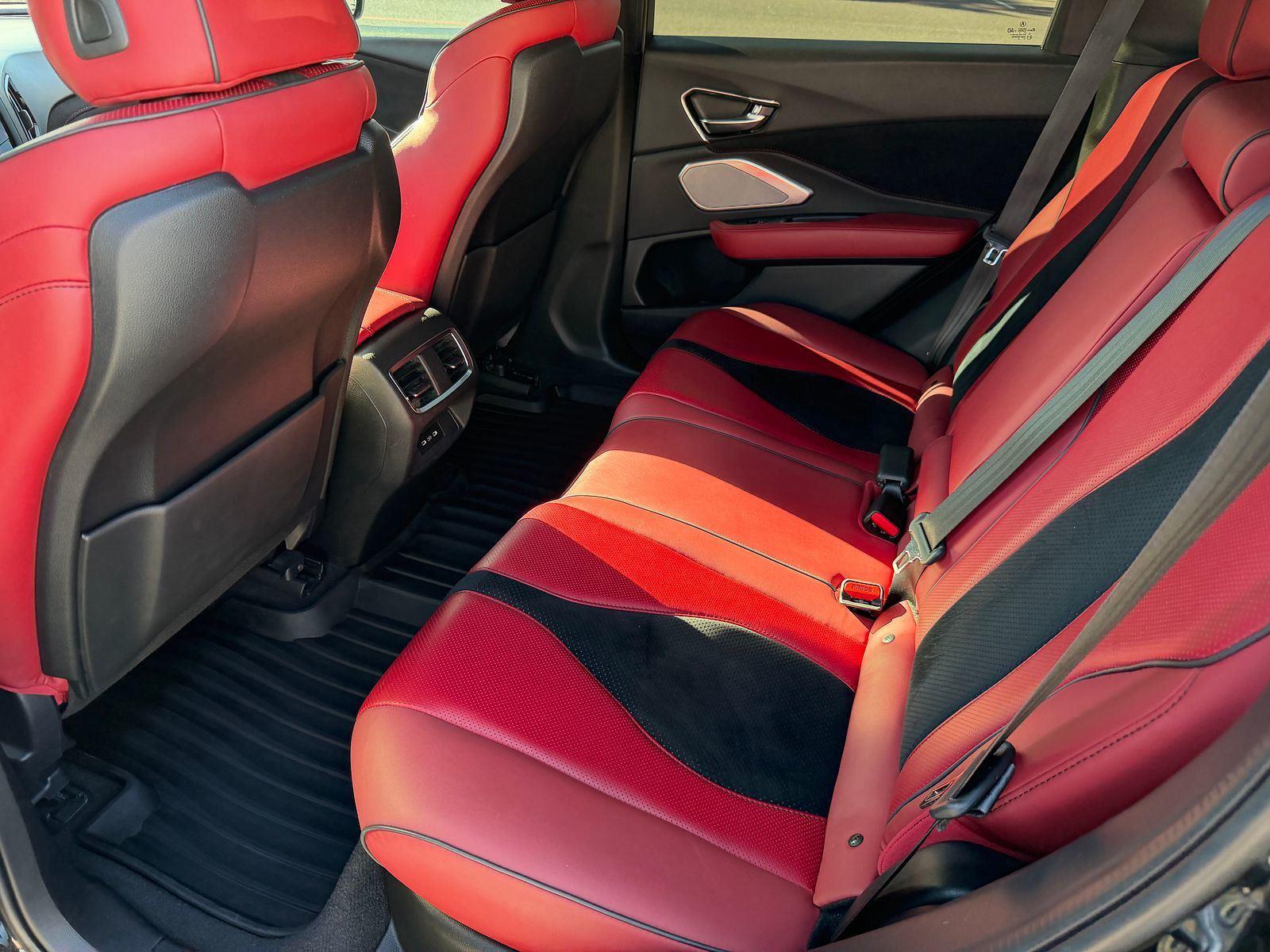 2023 Acura RDX A-Spec photo 4