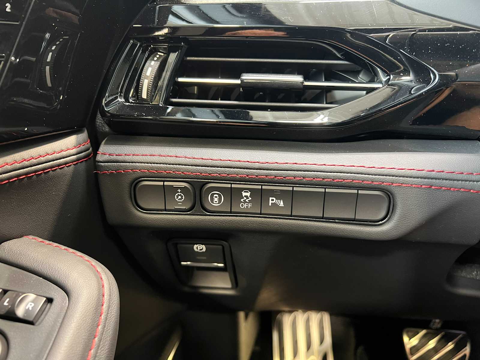 2026 Acura MDX A-Spec Package - Photo 10