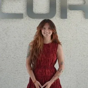 Staff member Julianne Schuder from ID_64eea8