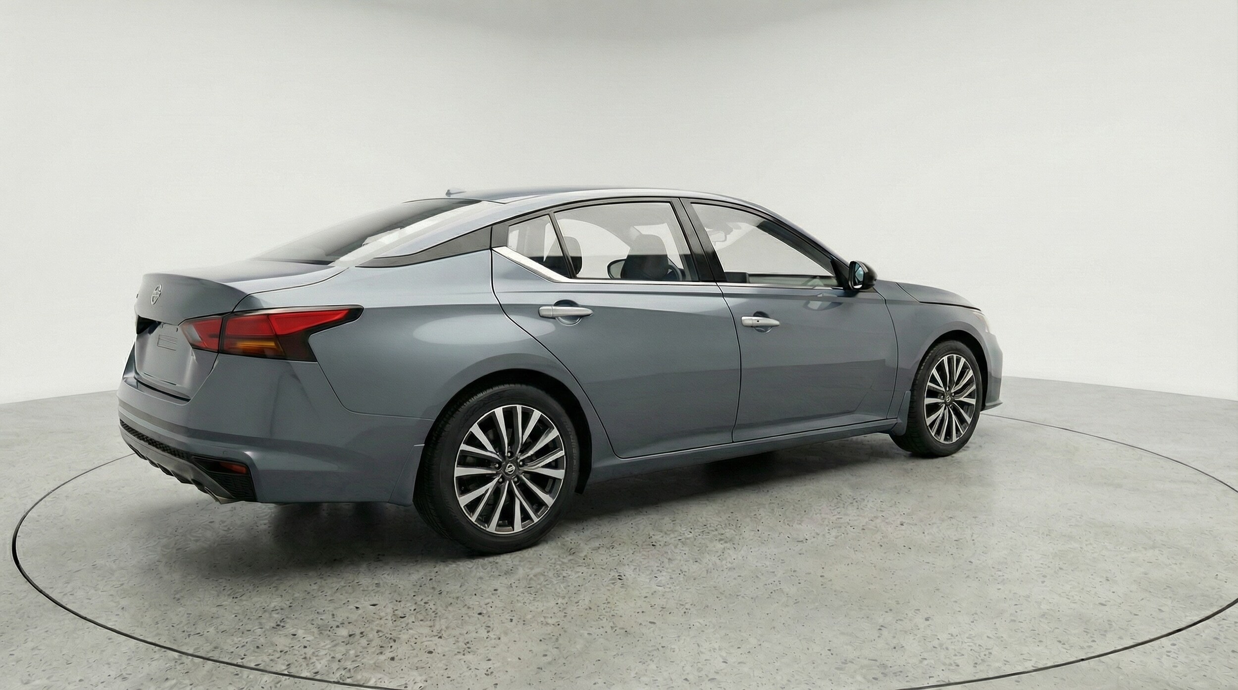 Thumbnail: 2025 Nissan Altima - 7