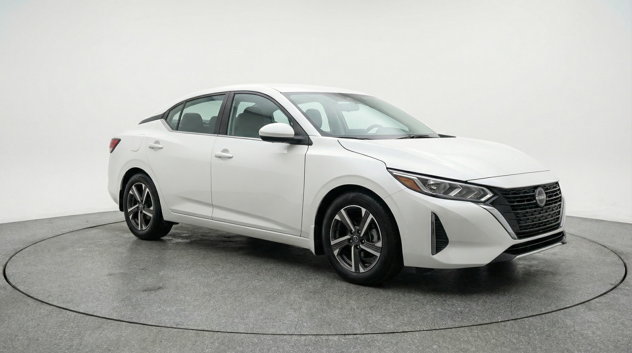 Thumbnail: 2025 Nissan Sentra - 1