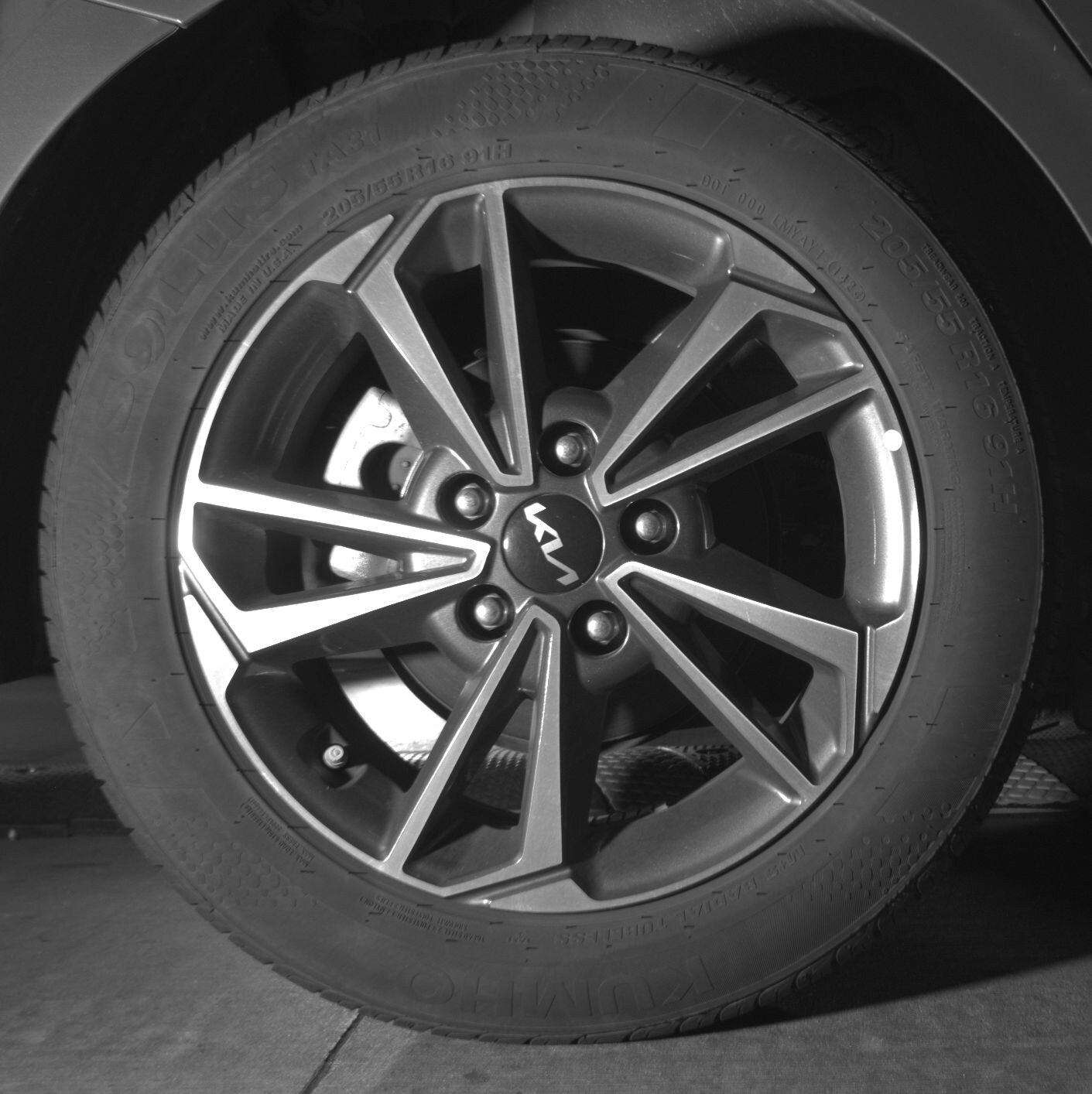 Thumbnail: 2024 Kia Forte - 12