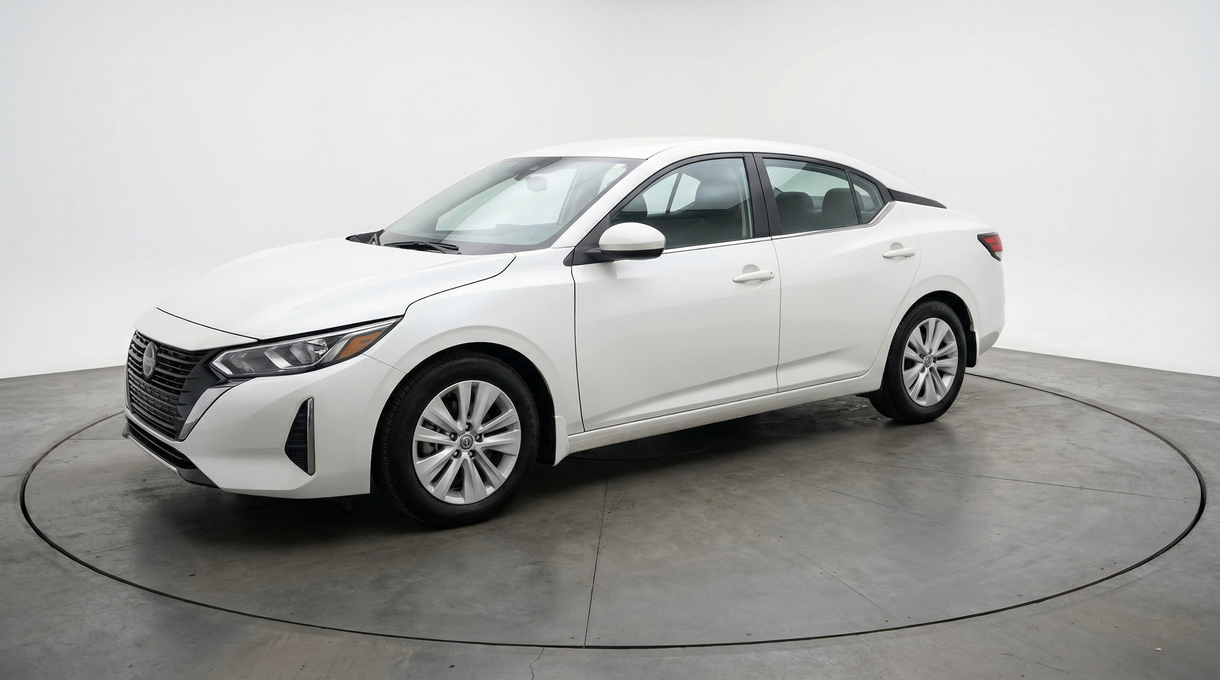 Thumbnail: 2025 Nissan Sentra - 3