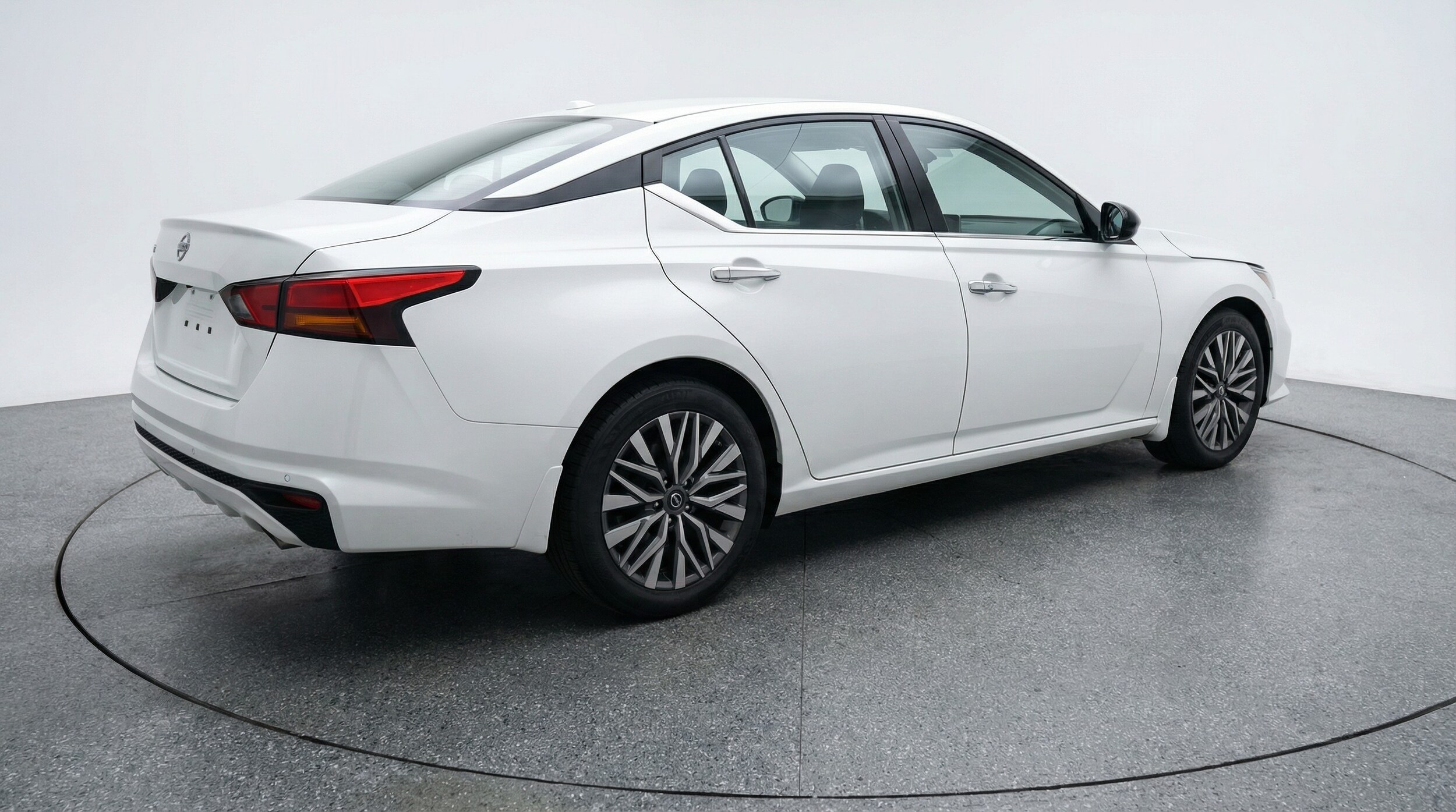 Thumbnail: 2025 Nissan Altima - 7