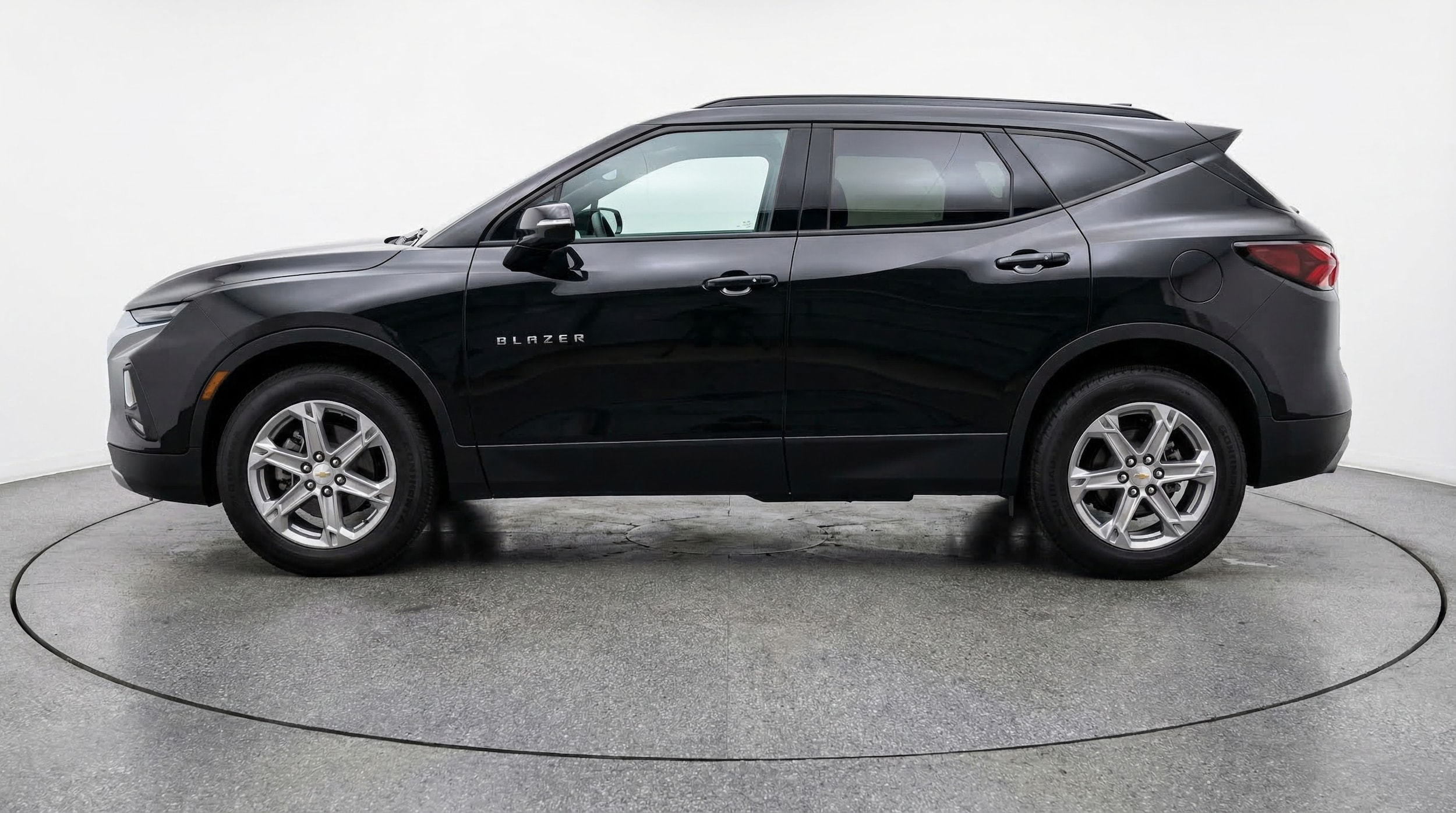 Thumbnail: 2025 Chevrolet Blazer - 4