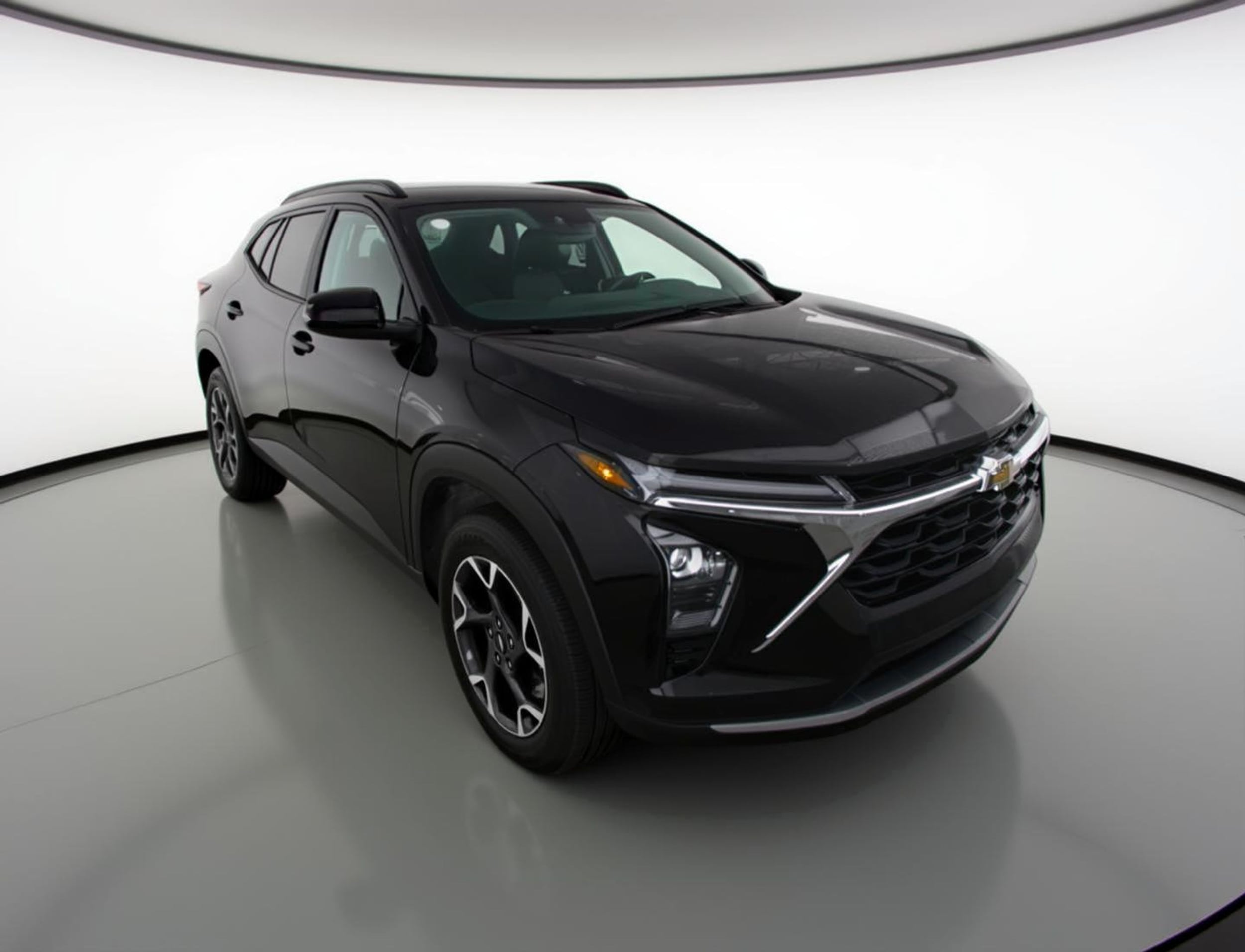 Thumbnail: 2025 Chevrolet Trax - 1