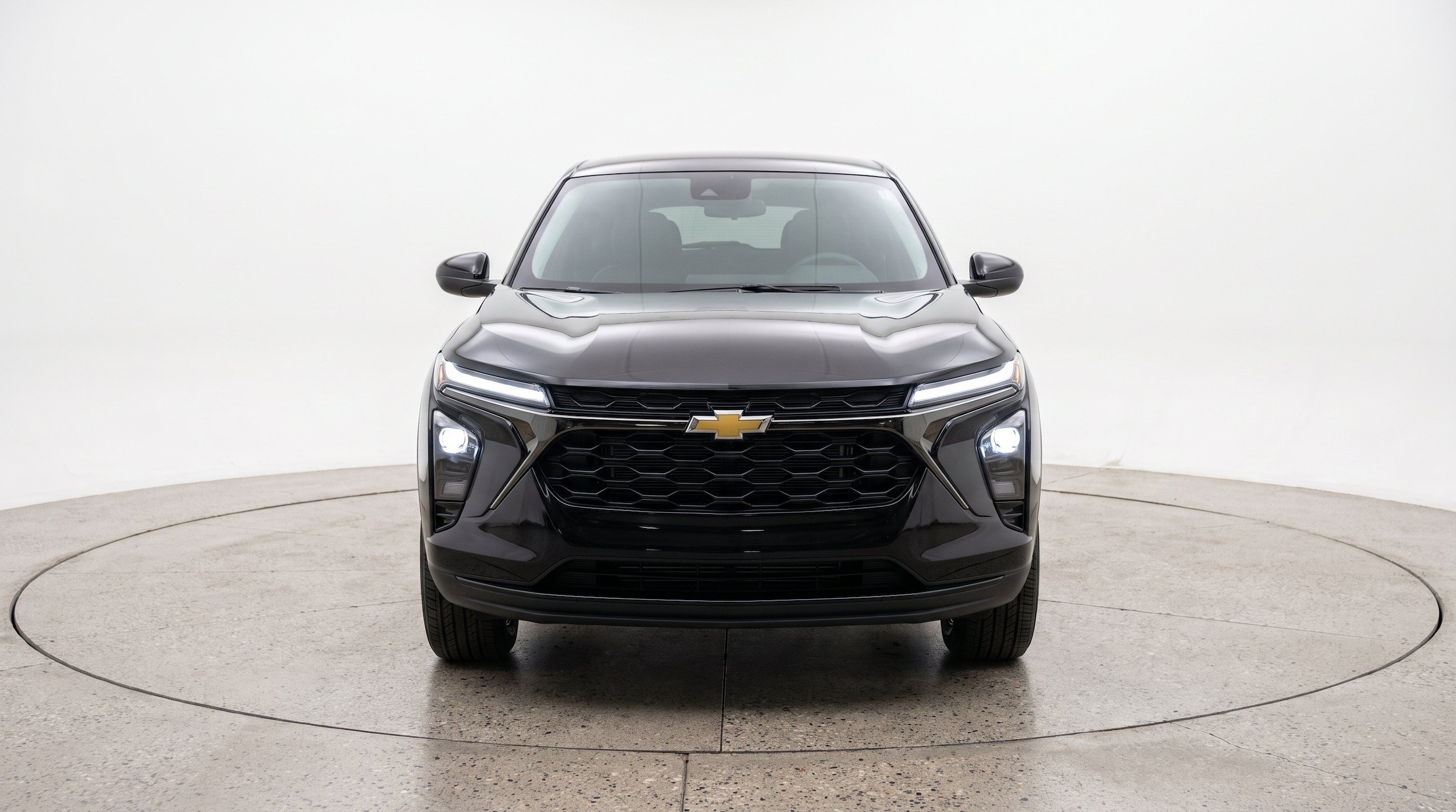 Thumbnail: 2025 Chevrolet Trax - 2
