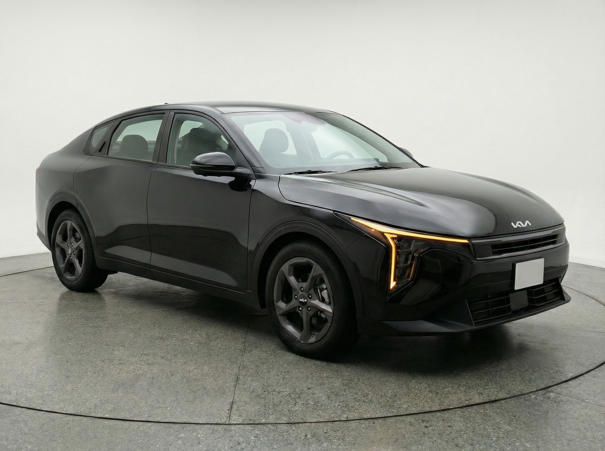 Thumbnail: 2025 Kia K4 - 1