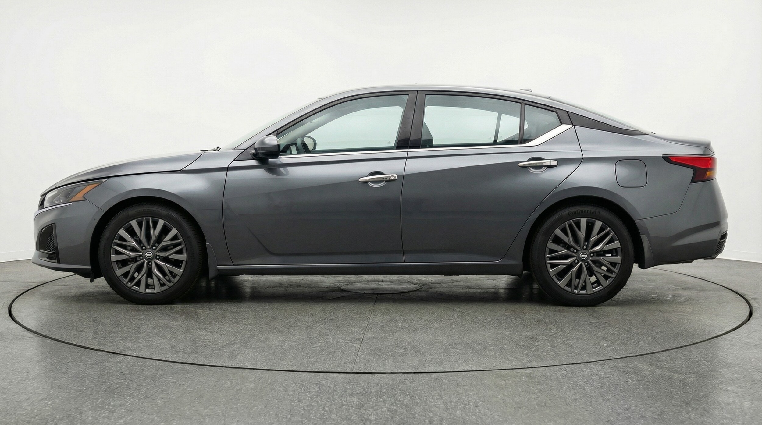 Thumbnail: 2025 Nissan Altima - 4