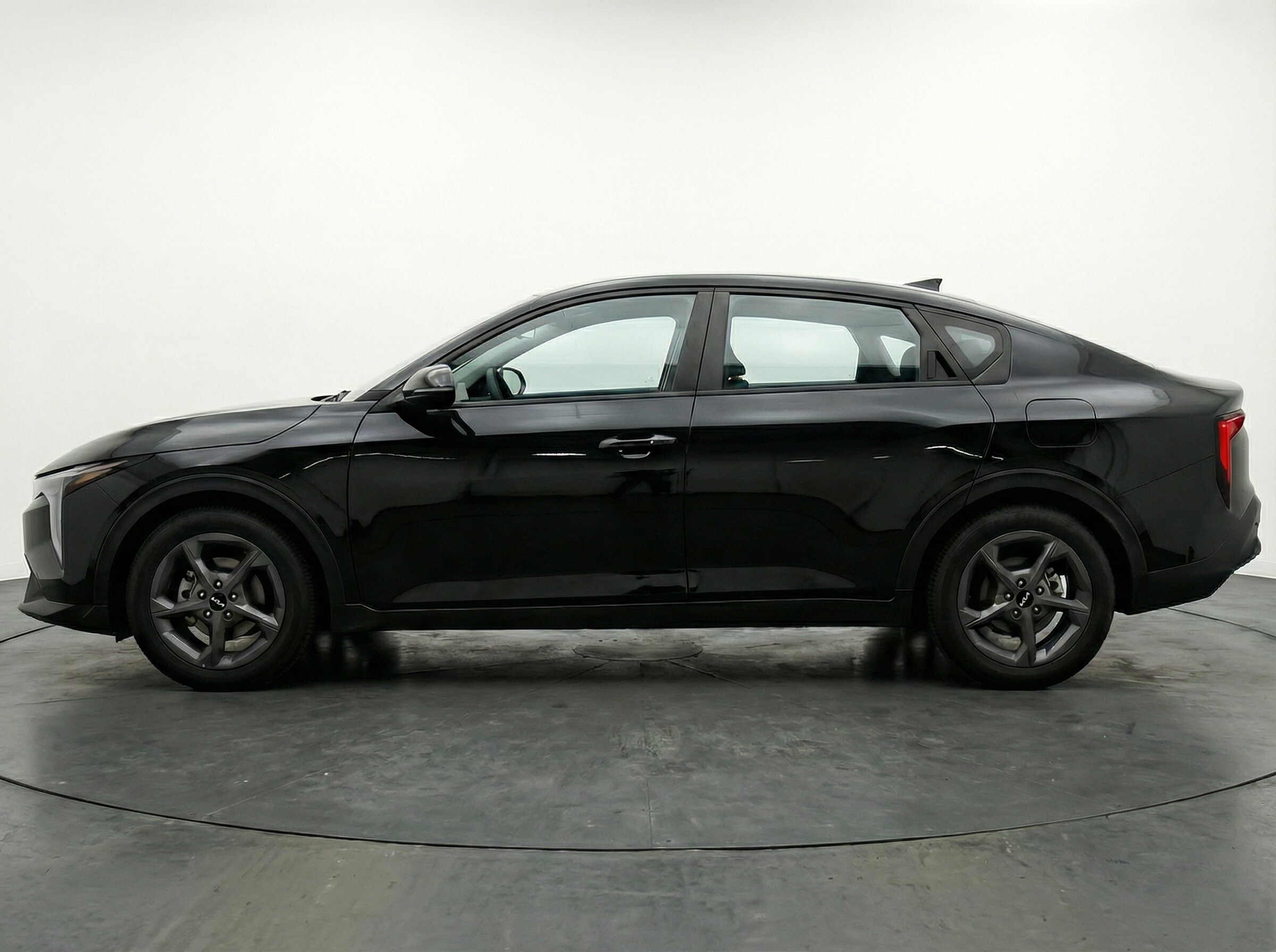 Thumbnail: 2025 Kia K4 - 4