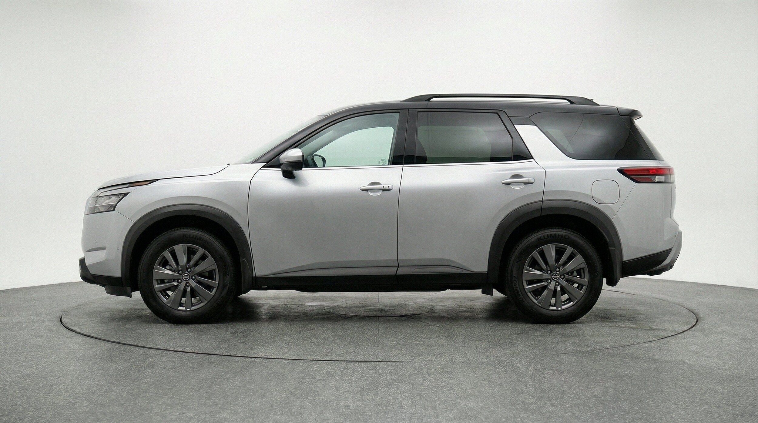 Thumbnail: 2025 Nissan Pathfinder - 5
