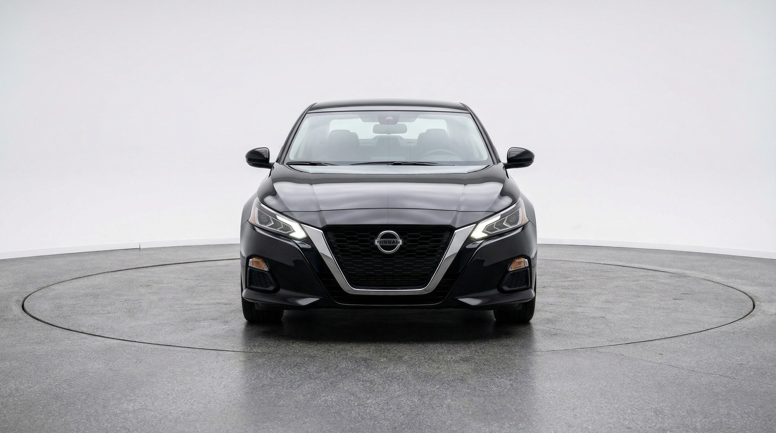 Thumbnail: 2025 Nissan Altima - 2