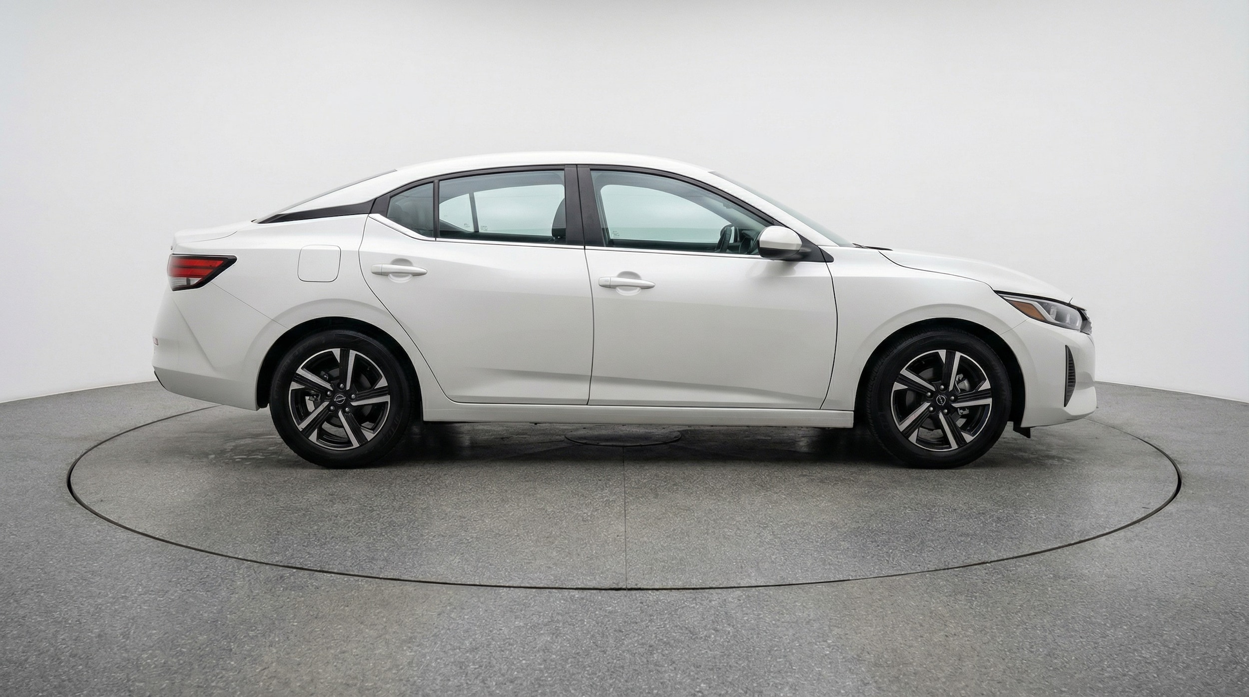 Thumbnail: 2025 Nissan Sentra - 8