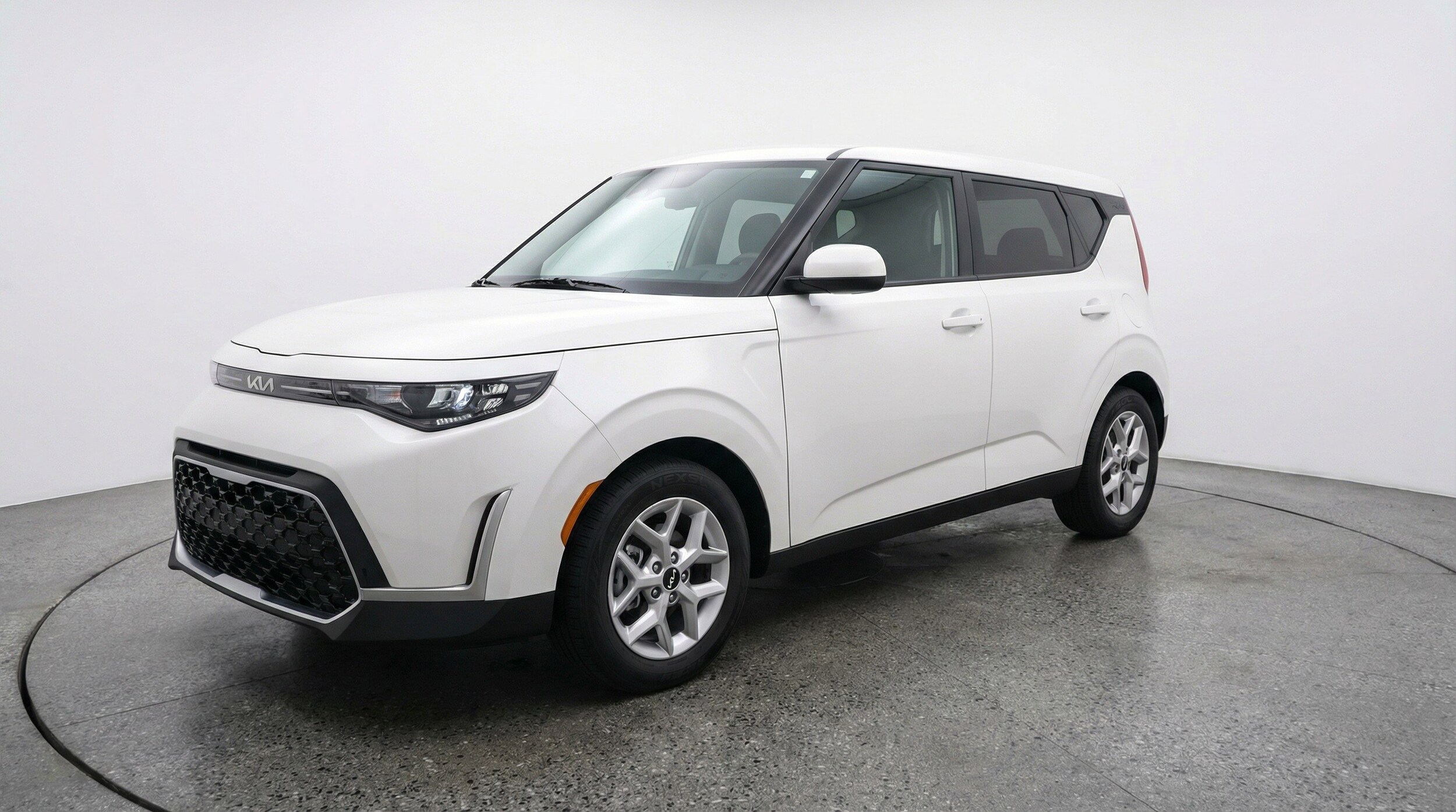 Thumbnail: 2025 Kia Soul - 3