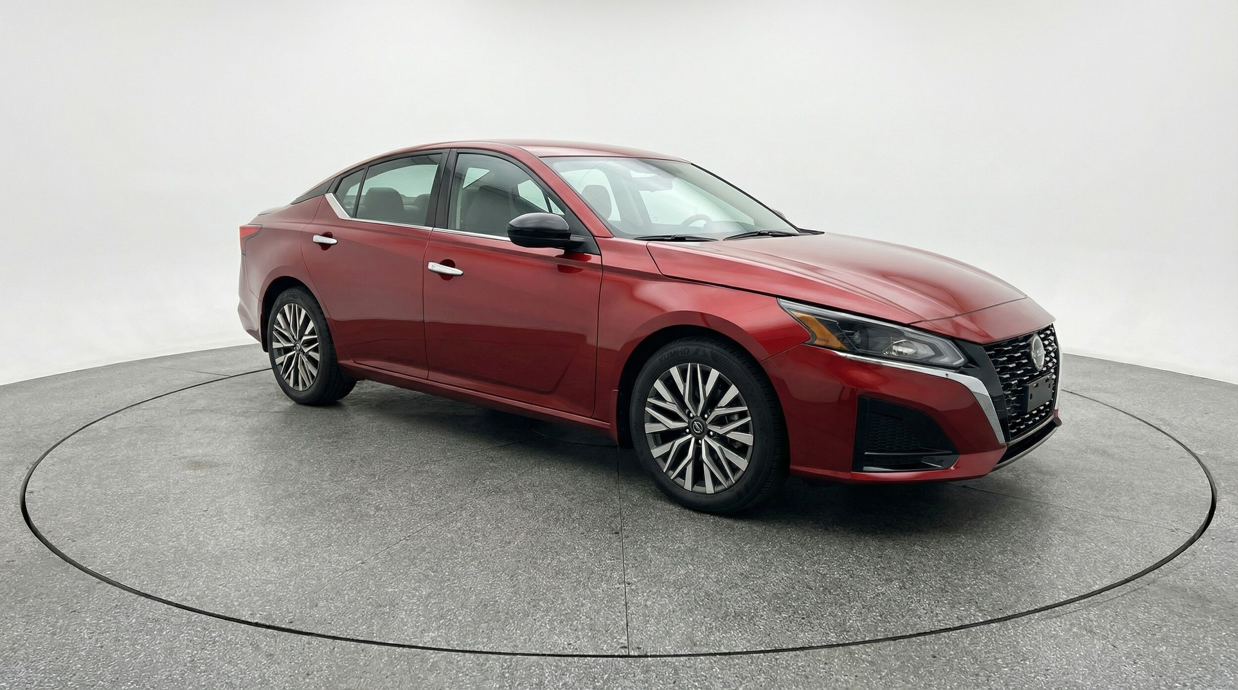 Thumbnail: 2025 Nissan Altima - 1