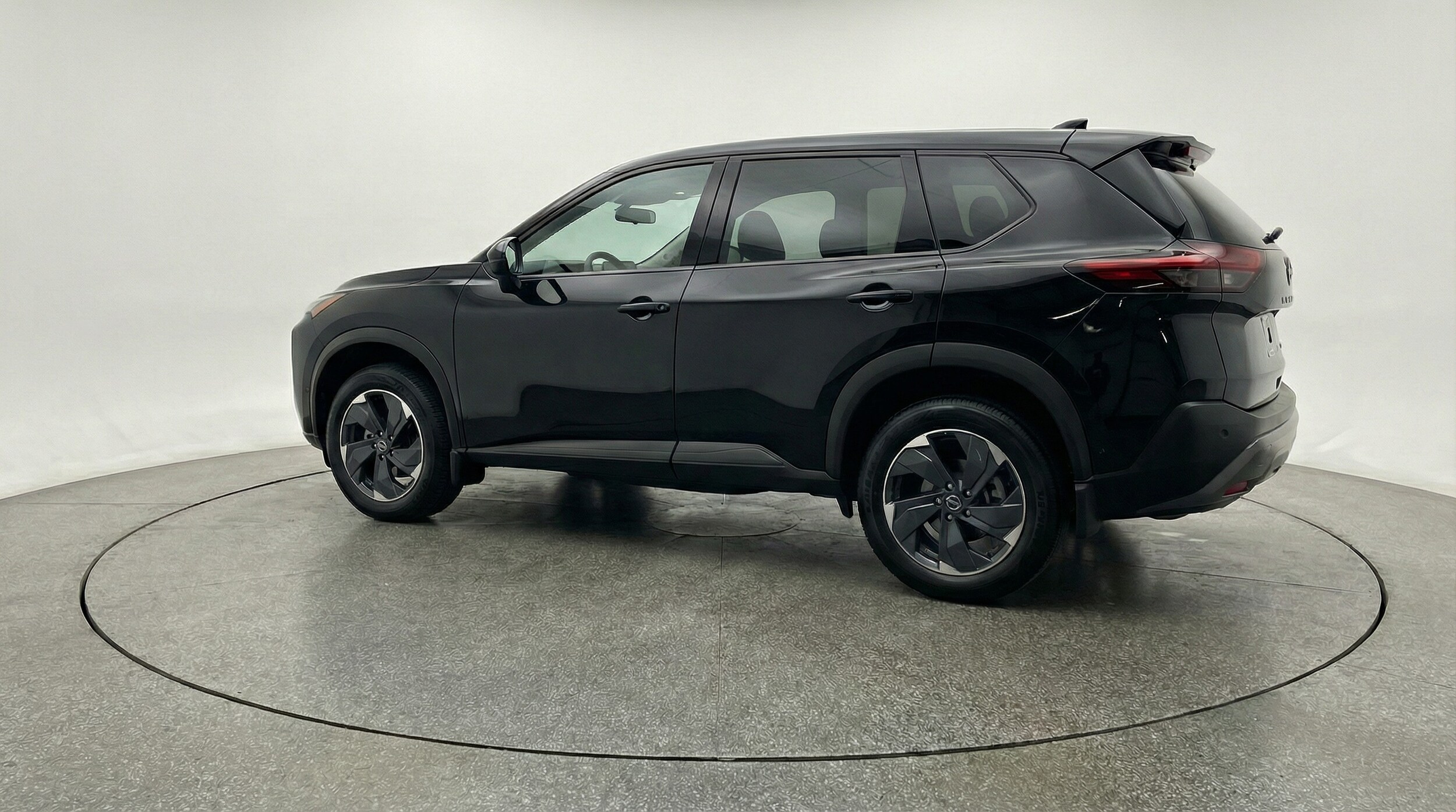 Thumbnail: 2025 Nissan Rogue - 5