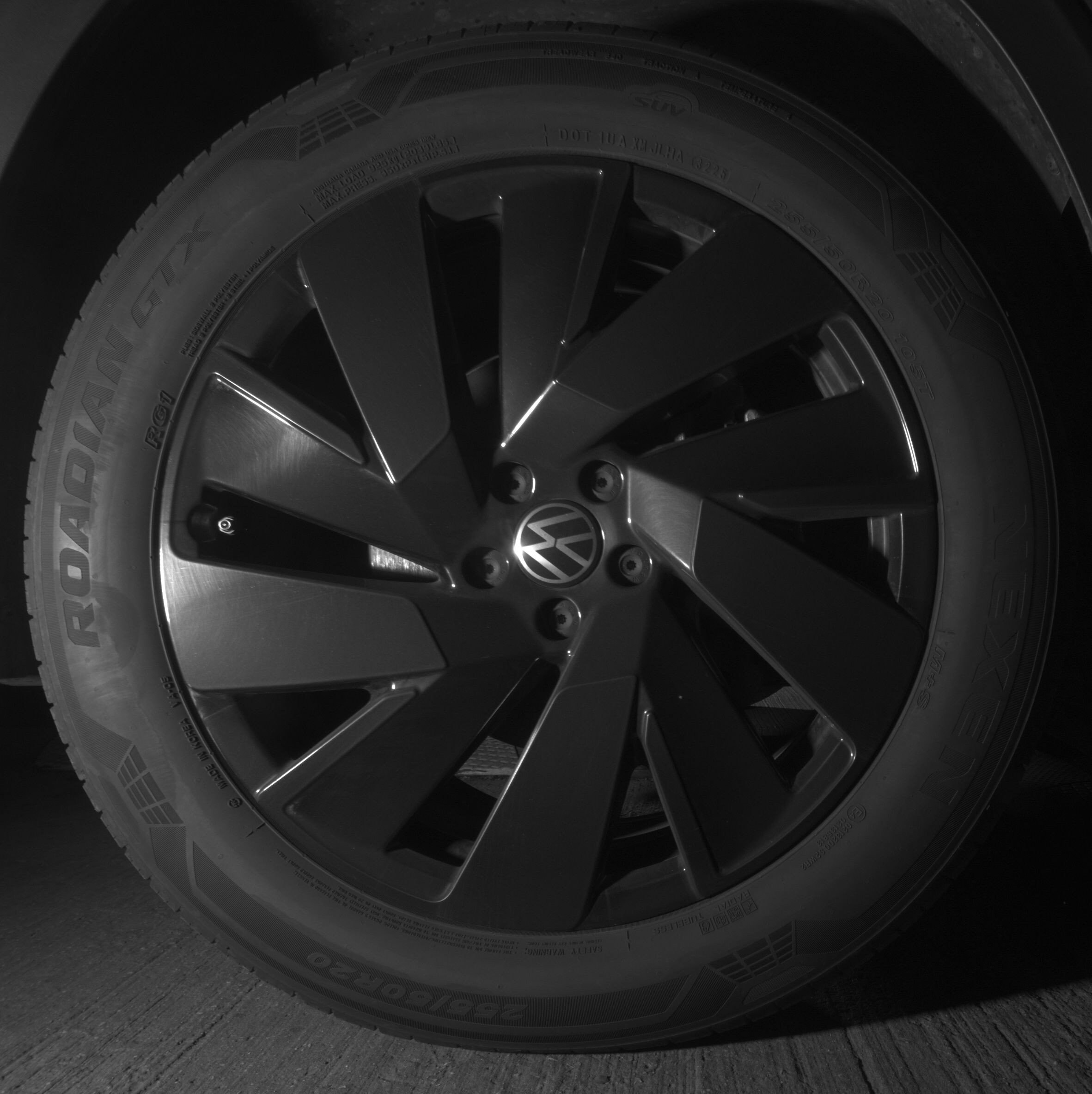 Thumbnail: 2026 Volkswagen Atlas - 13