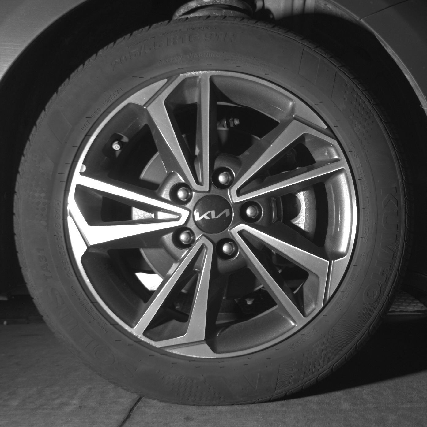 Thumbnail: 2024 Kia Forte - 10