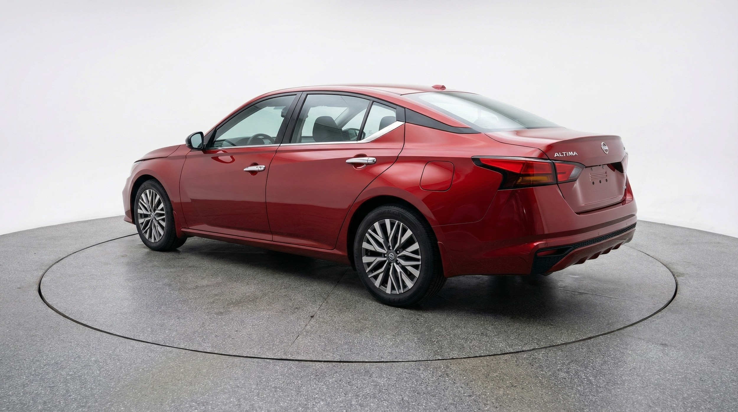 Thumbnail: 2025 Nissan Altima - 5