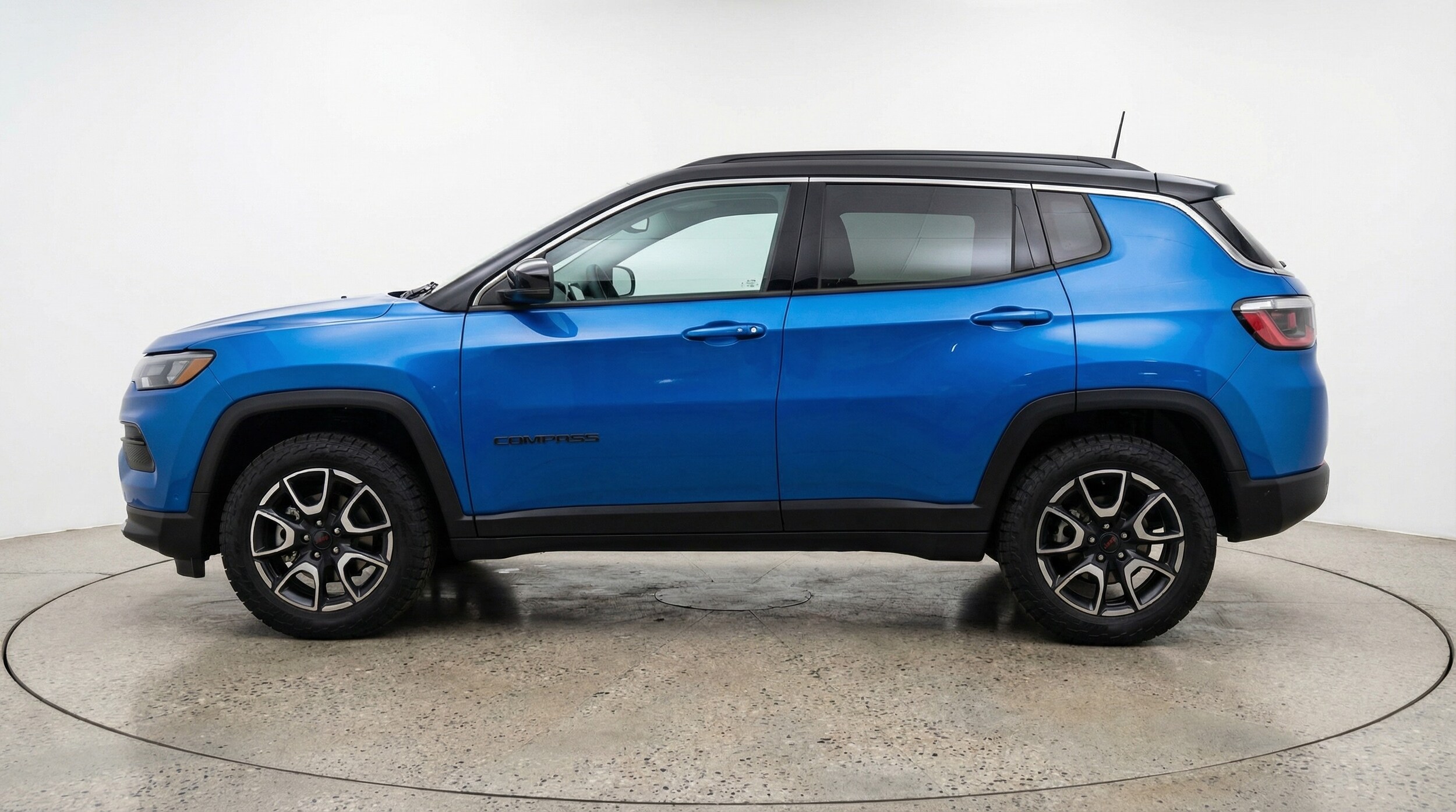 Thumbnail: 2025 Jeep Compass - 4