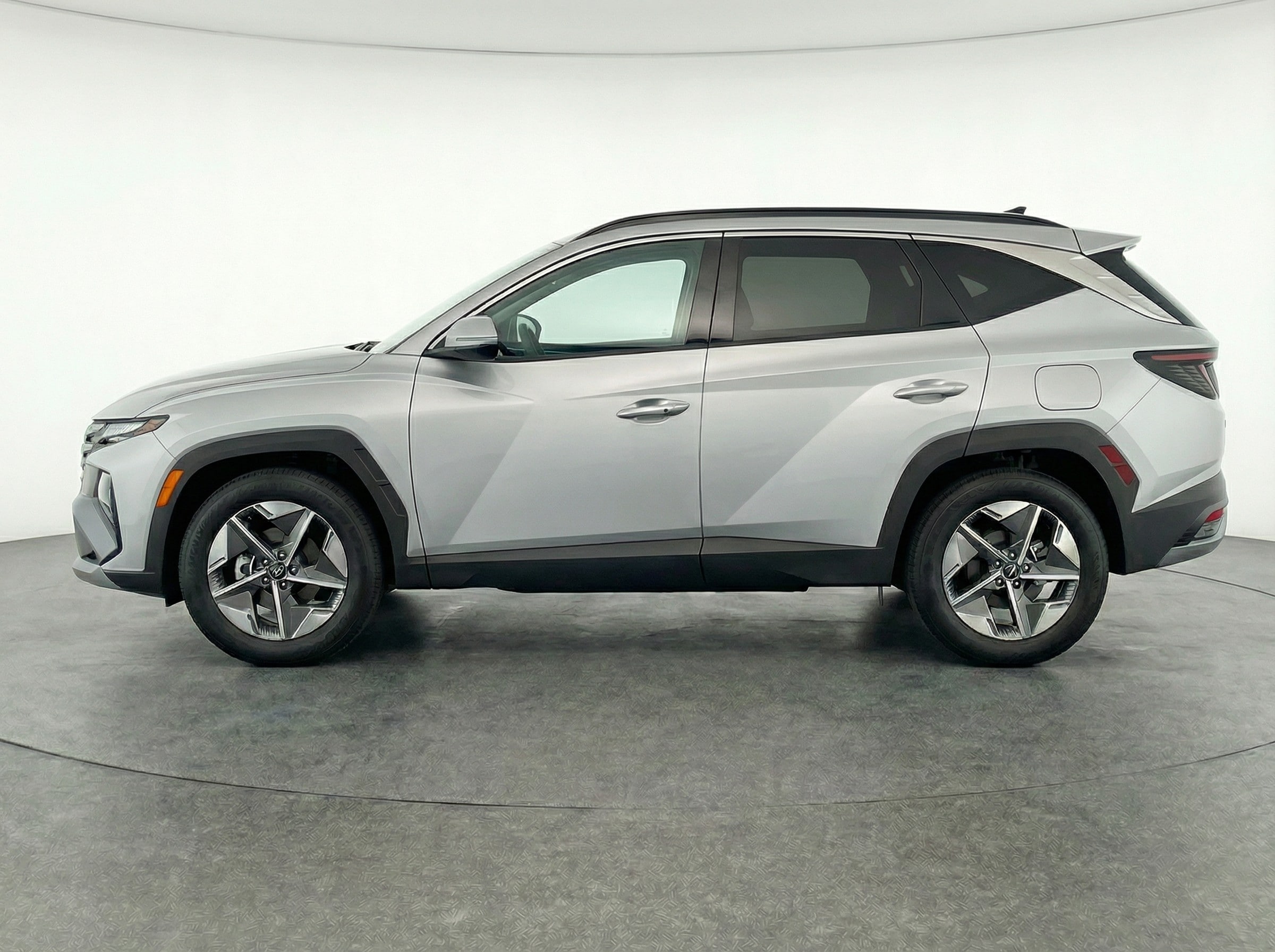 Thumbnail: 2025 Hyundai Tucson - 4